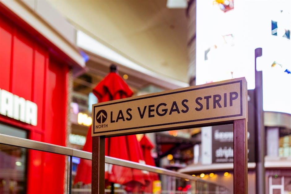 VEGAS DINING NEWS: Vegas Emerges James Beardless, L.A. Brisket Carves Out Venetian Space